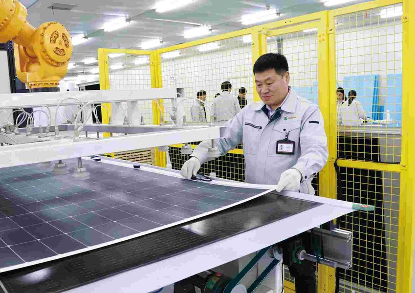 Jiangsu X-solar Green Building Technology Co., Ltd. linea di produzione del fabbricante