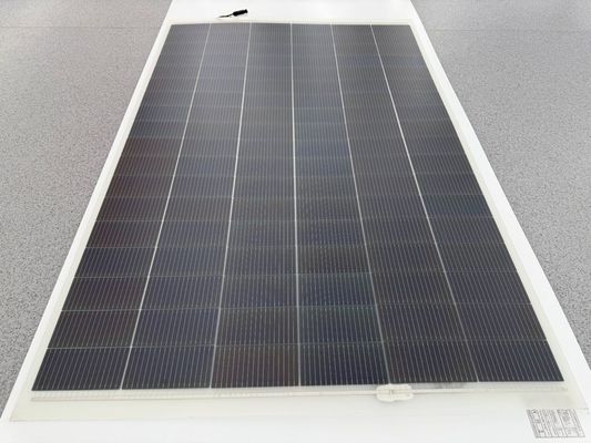 Modulo fotovoltaico monocristallino flessibile da 450W per locali fotovoltaici
